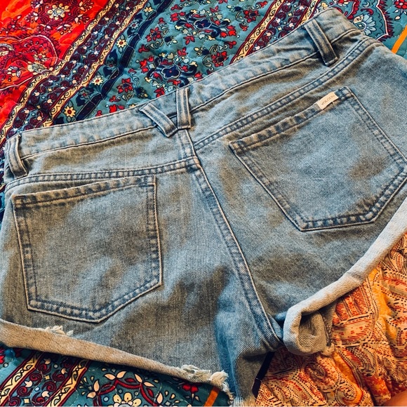 Volcom Brand Jean Shorts- Stoned Rolled Short - Picture 9 of 9